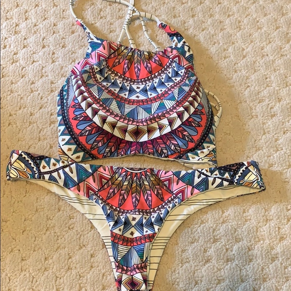 Billabong reversible halter bikini